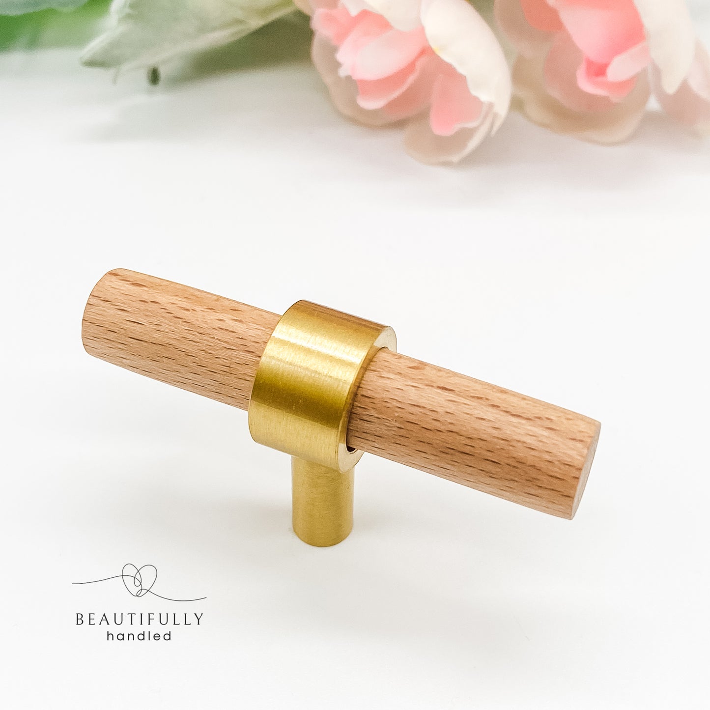 6cm long timber drawer handle with brass clasp