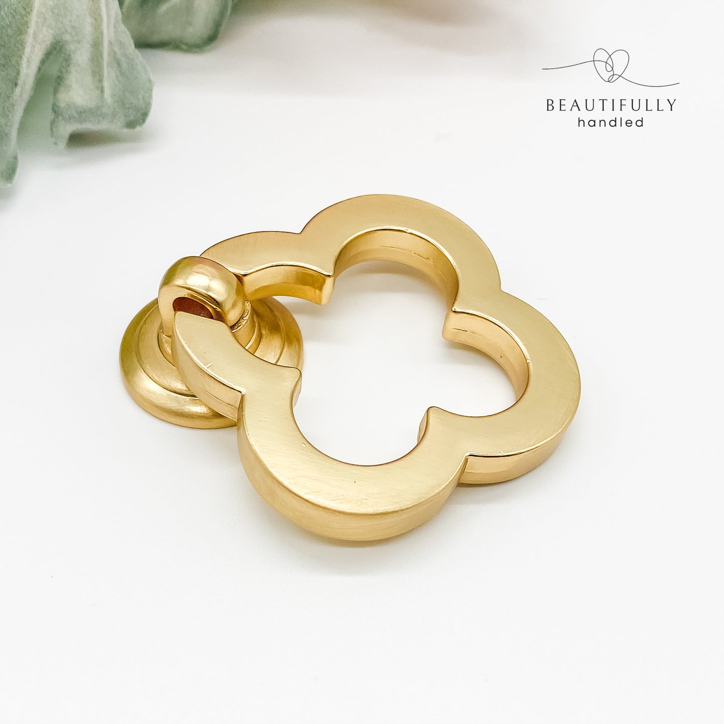 Brushed gold clover leaf drop pull handle