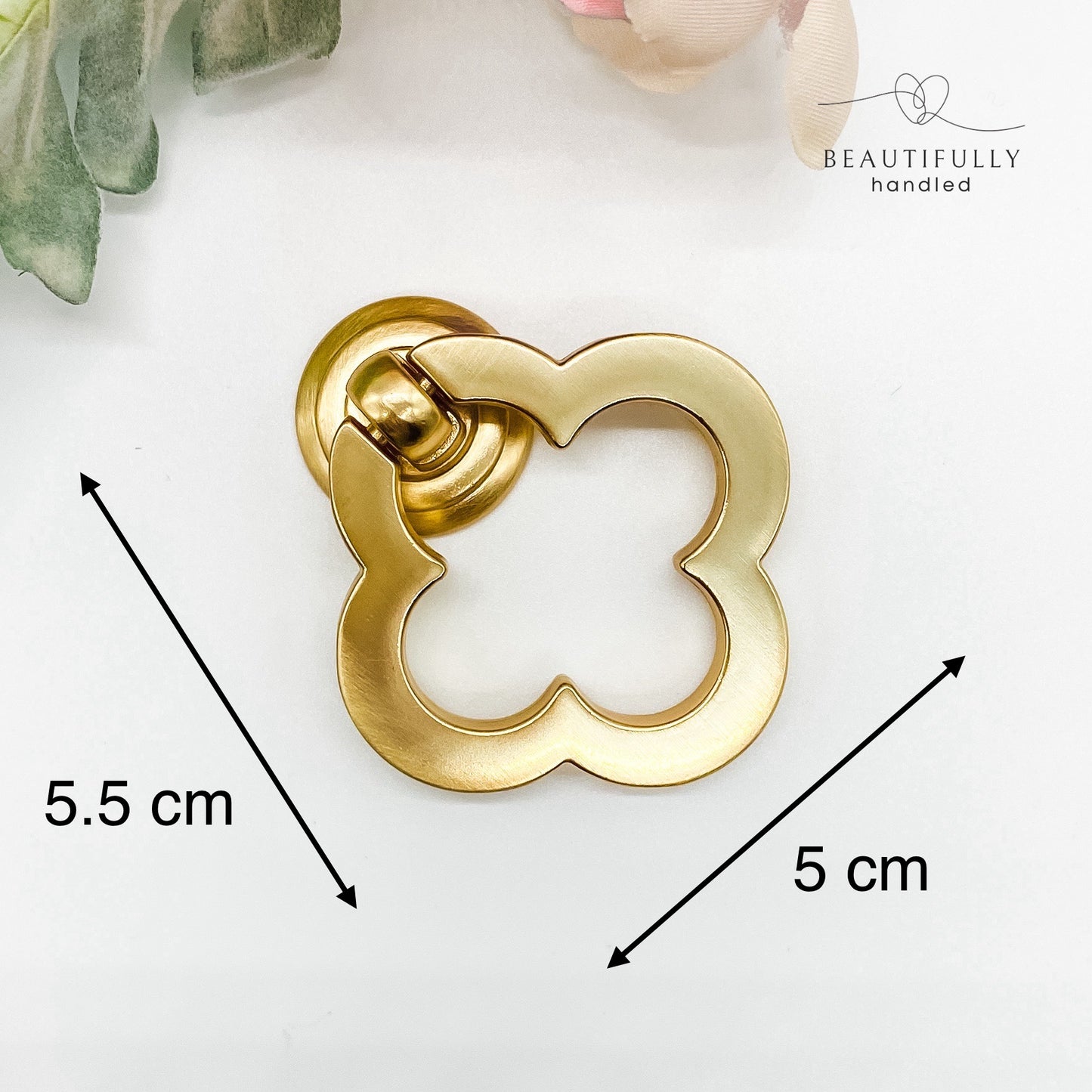 Brushed gold clover leaf drop pull handle