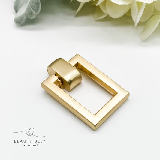 Gold rectangular drop ring-pull knob